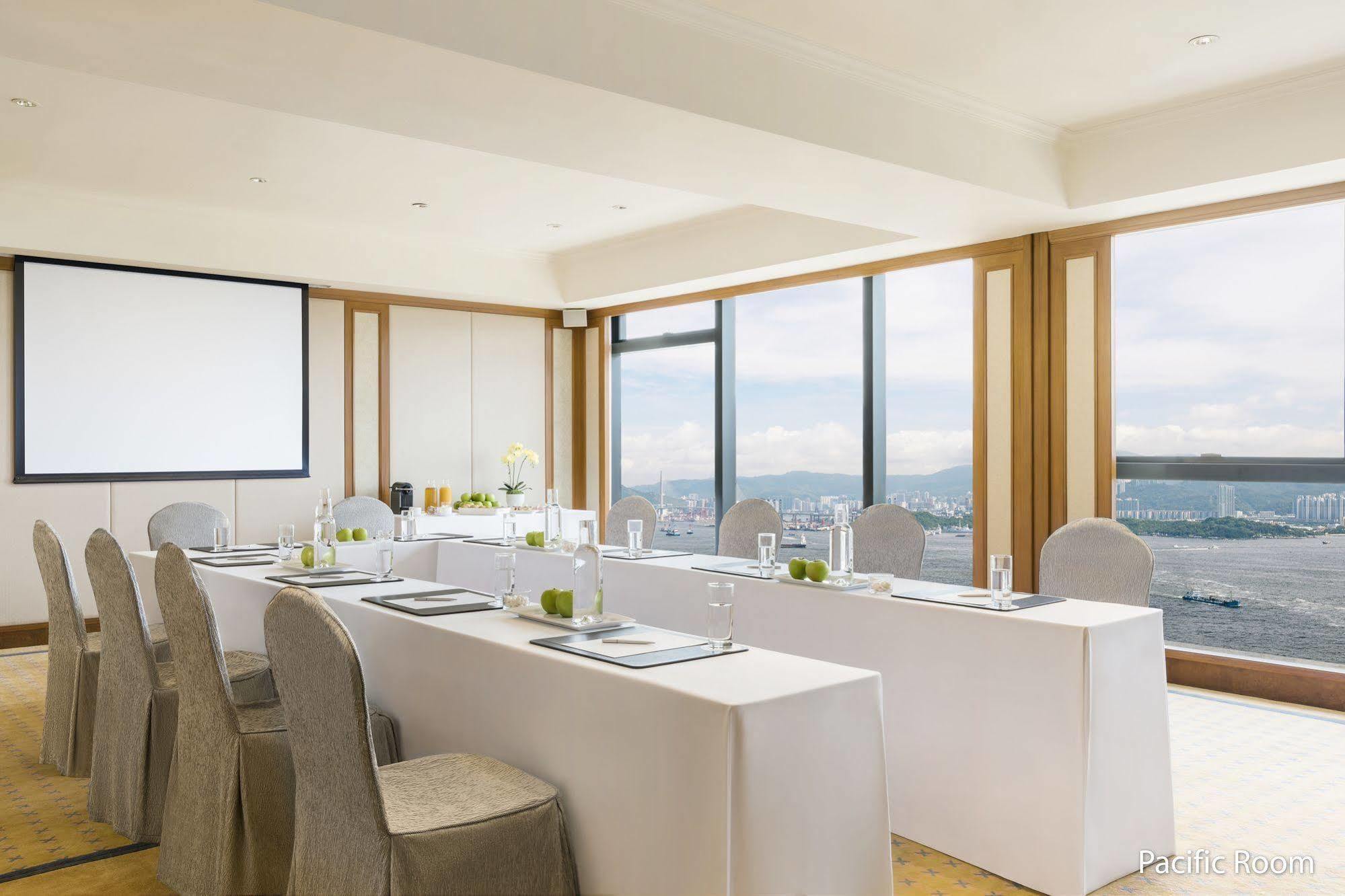 Island Pacific Hotel Hong Kong Bagian luar foto